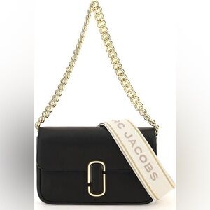 Marc Jacobs The J Marc shoulder bag black with gold hardware